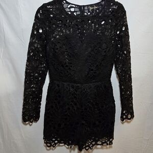 Anthropologie Yumi Kim Chance Meeting Black Floral Lace Long Sleeve Romper sz S